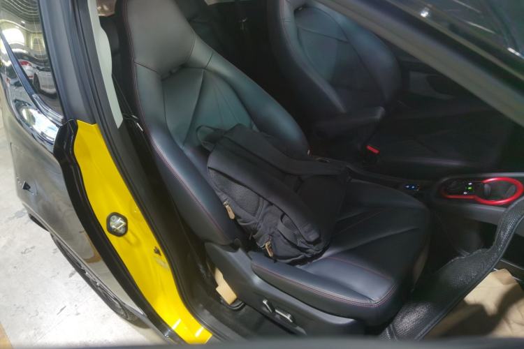 Used Chery Little Ant 2022 Sweet Pink Edition Half-Sugar Version Lithium Iron Phosphate 29.2 kWh 30 kW 301 km
