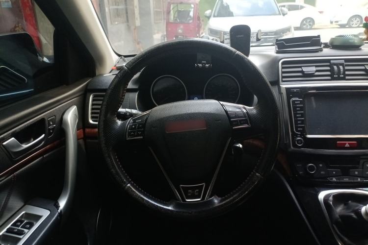 Used Haval H6 2015 Sport Edition 1.5T Manual Two-Wheel Drive Prestige Model