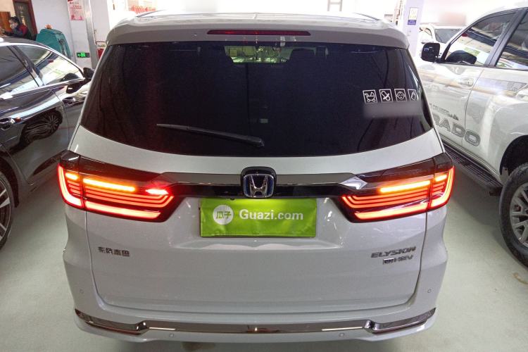 Used Honda Elysion 2022 2.0L eHEV Luxury Edition
