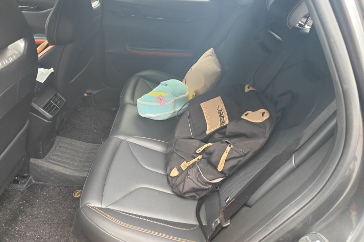 Used CHANGAN UNI-V 2023 1.5T Prestige Model
