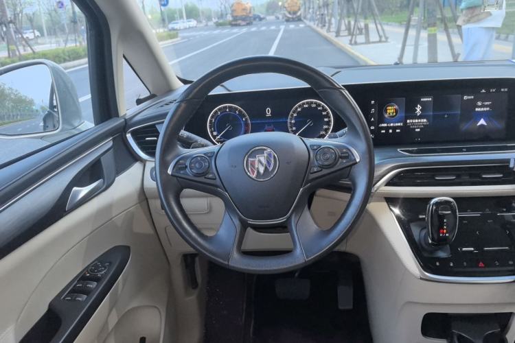 Used Buick GL8 2023 ES Lu Zun Deluxe Model