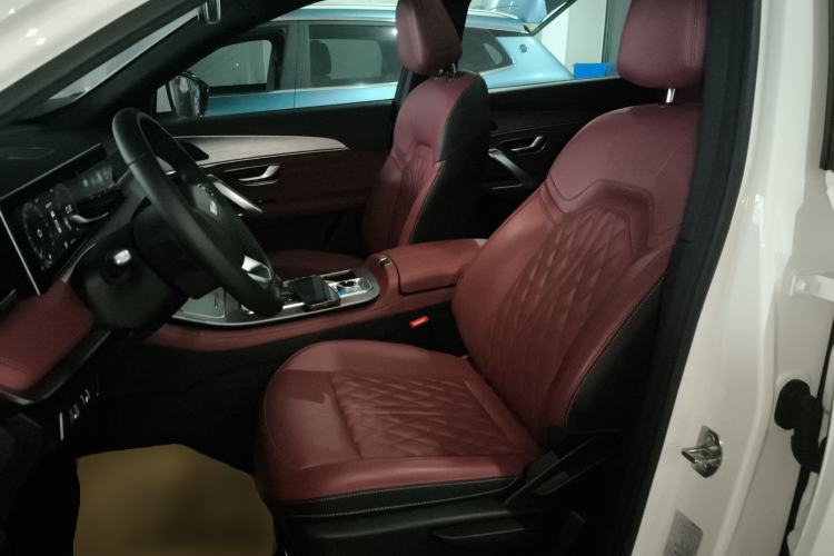 Used JETOUR X70 PLUS 2024 Champion Edition 1.5T DCT Champion PRO 5-Seater
