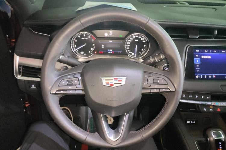 Used Cadillac XT4 2018 28T Two-Wheel Drive Leading Version Steering Wheel