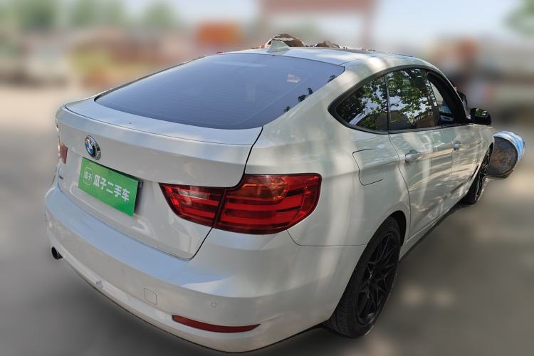 Used BMW 3 Series GT 2016 320i Fashion Model