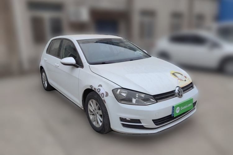 Used Volkswagen Golf 2014 1.6L Automatic Fashion Model Front Right 45 Deg