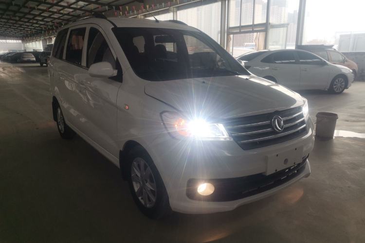 Used Dongfeng Fengon 330 2019 1.5L 330S Manual Comfort Version China VI Standard
