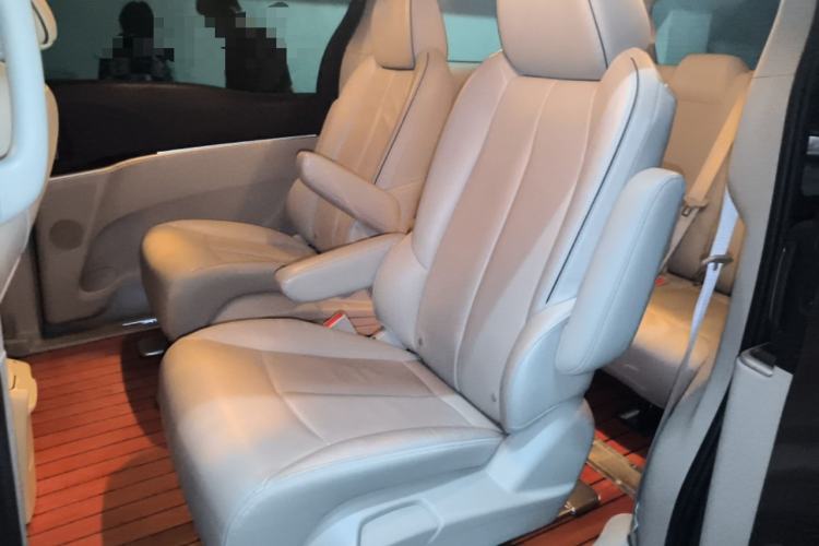 Used Buick GL8 2020 Land Business Class 652T Premium Model