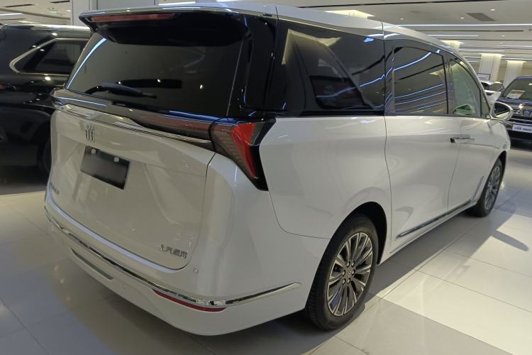 Used Buick GL8 2025 Lu Zun Deluxe Edition