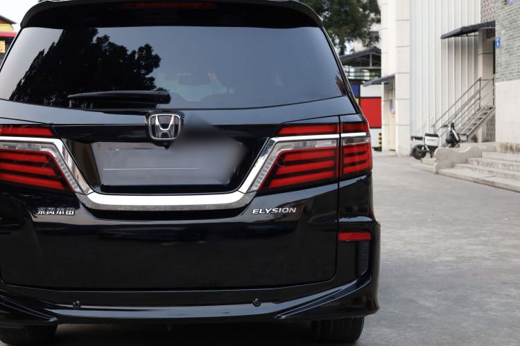 Used Honda Elysion 2016 2.4L Supreme Edition Exterior 10