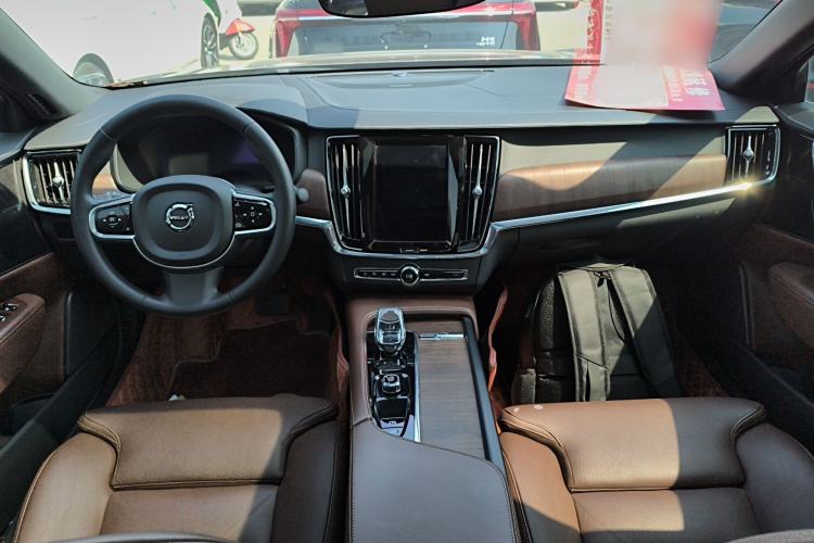 Used Volvo S90 2023 B5 Zhiyuan Luxury Edition