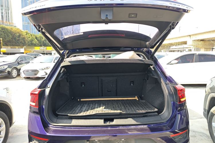 Used Volkswagen T-ROC 2020 280TSI DSG Two-Wheel Drive Comfort Version
