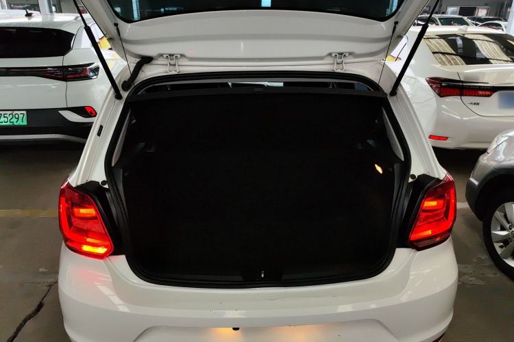 Used Volkswagen Polo 2016 1.4L Automatic Trendy Model