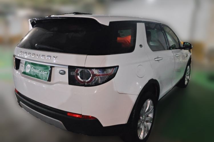 Used Land Rover Discovery Sport 2015 2.0T SE Rear Right 45 Deg