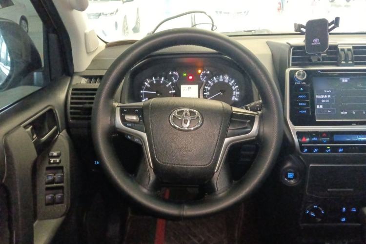 Used Toyota Prado 2018 3.5L Automatic SX Steering Wheel
