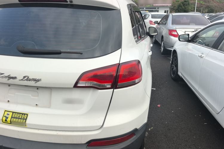 Used Zotye Domy X5 2017 Upgraded Model 1.5T Manual Luxury 7-Seater