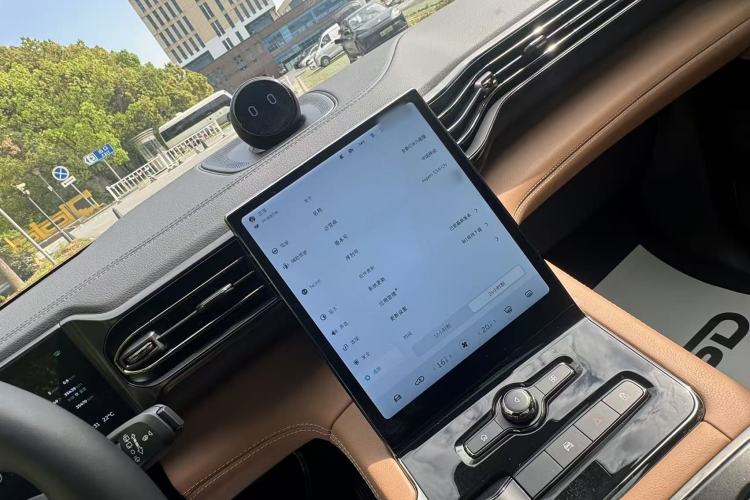 Used Nio ES8 2020 580 km Range Six-Seater Version
