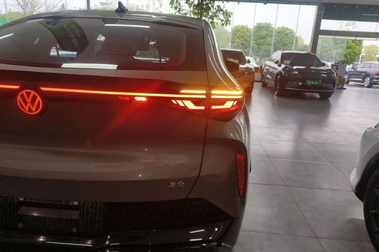 Used Volkswagen ID.UNYX 2024 Pro Long-Range Version
