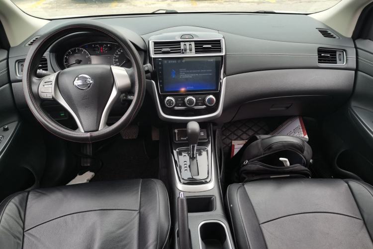 Used Nissan Tiida 2016 1.6L CVT Cool Dynamic Edition