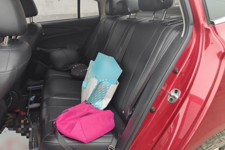 Used Roewe i5 2019 1.5L Automatic 4G Connected Langhao Edition