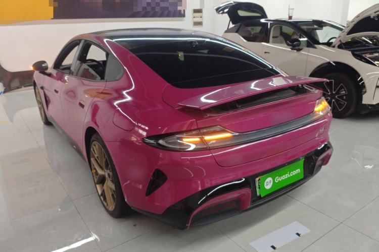 Used Xiaomi Auto SU7 2024 Four-Wheel Drive Ultra-Long Range Advanced Intelligent Driving Max Edition Exterior 2