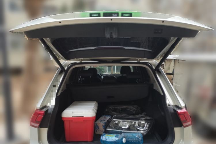 Used Volkswagen Tiguan L 2019 330TSI Automatic Two-Wheel Drive Smart Luxury Version China VI Standard Trunk