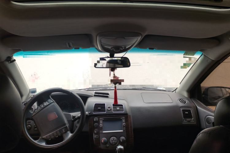 Used Roewe W5 2014 1.8T 2WD Automatic Tharu Special Edition
