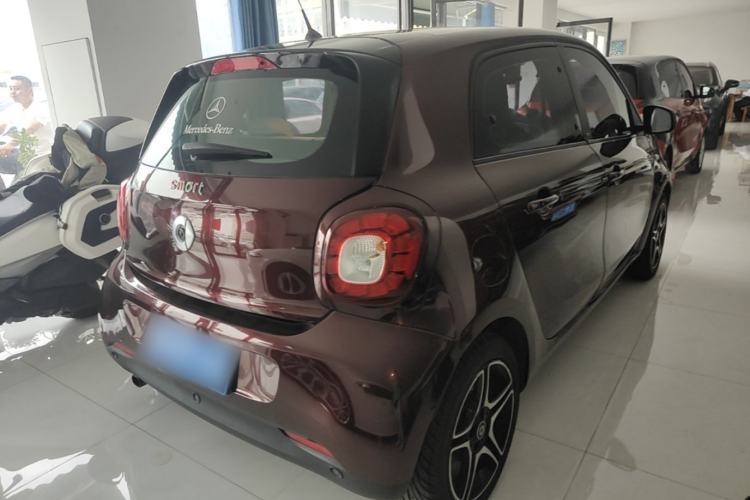 Used smart forfour 2016 0.9T 66 kW Ultimate Edition
