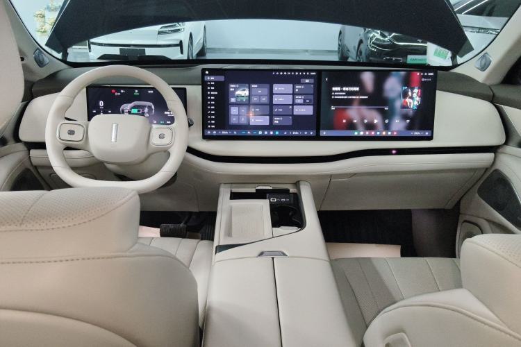 Used Wey Lanshan 2025 Four-Wheel Drive Max