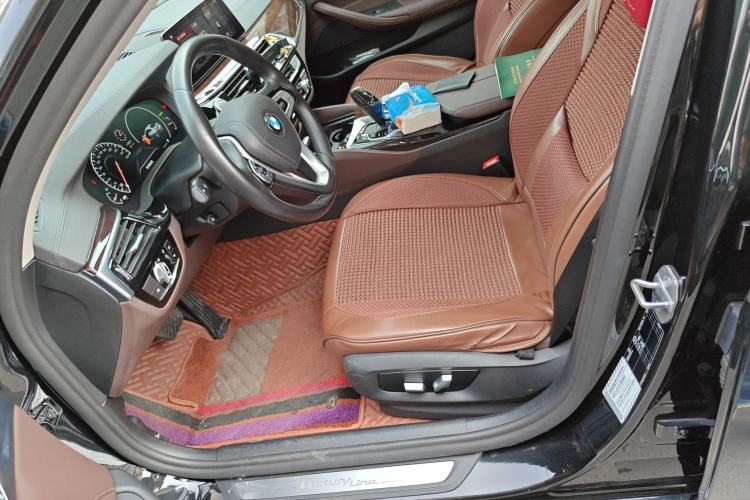 Used BMW 5 Series 2018 525Li Luxury Package
