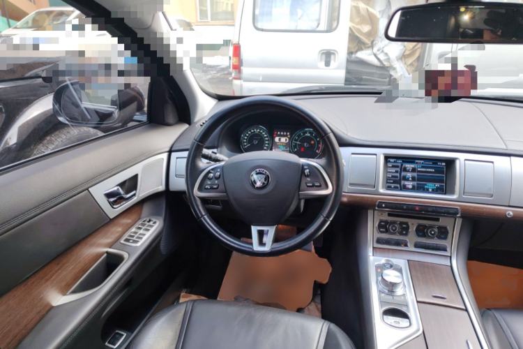 Used Jaguar XF 2015 XF 2.0T Prestige Edition
