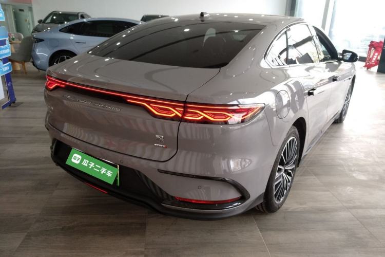 Used BYD Han 2025 DM-i Intelligent Driving Edition 125KM LiDAR Flagship Model
