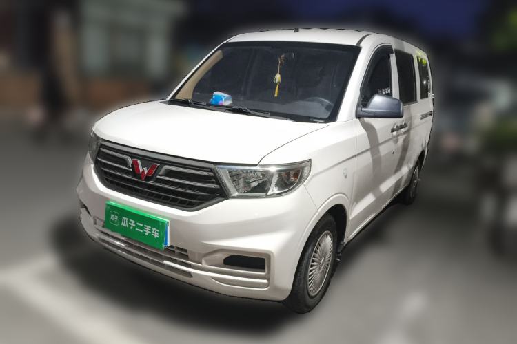 Used Wuling Hongguang V 2019 1.5L Base Version China VI LAR