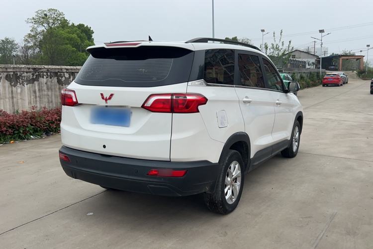 Used Wuling Hongguang S3 2019 Automatic Clutch Version 1.5L Manual Comfort Model China V Standard Rear Right 45 Deg