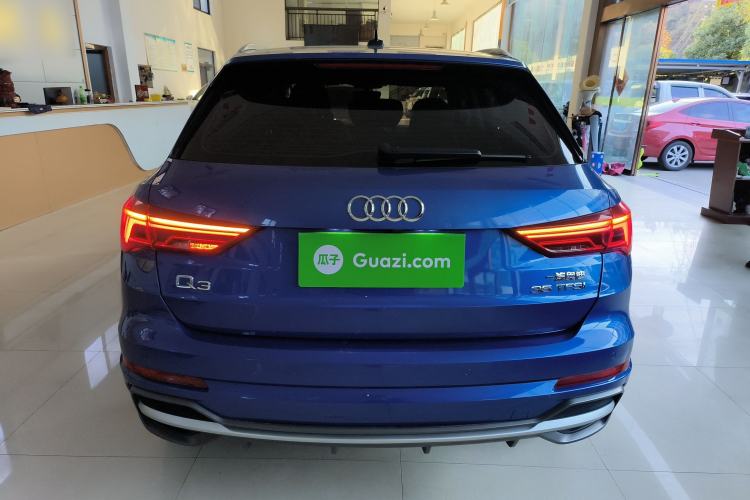 Used Audi Q3 2021 35 TFSI Fashion Dynamic Model