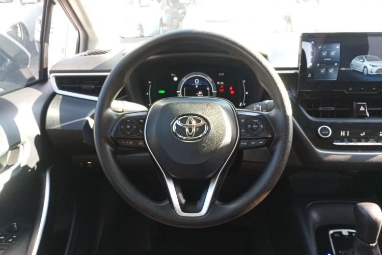 Used Toyota Corolla 2023 1.8L Smart Electric Hybrid Dual-Motor Pioneer Edition Steering Wheel