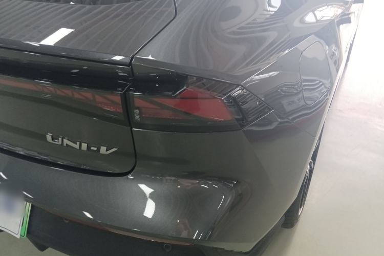 Used CHANGAN UNI-V iDD 2023 Zhidian iDD 1.5T 113km Smart & Fun Version (Rapid Edition) Exterior 3