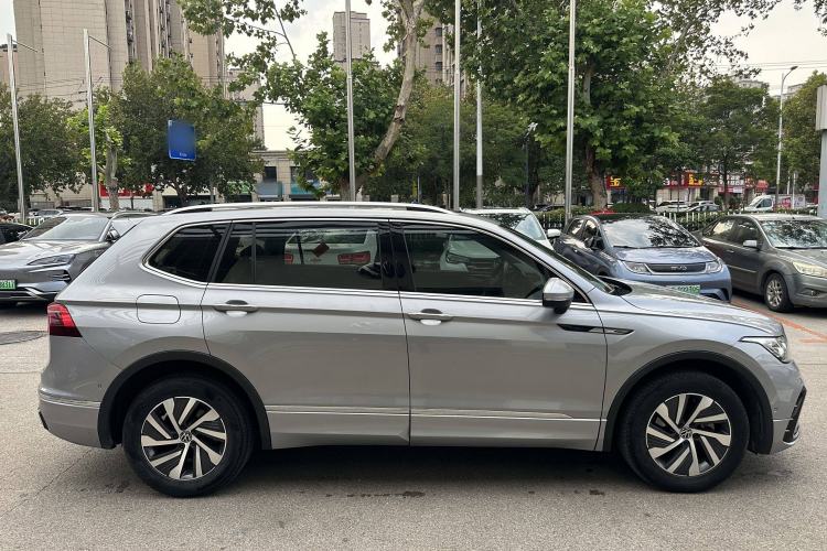 Used Volkswagen Tiguan L New Energy 2022 430 PHEV Plug-in Hybrid Flagship Edition
