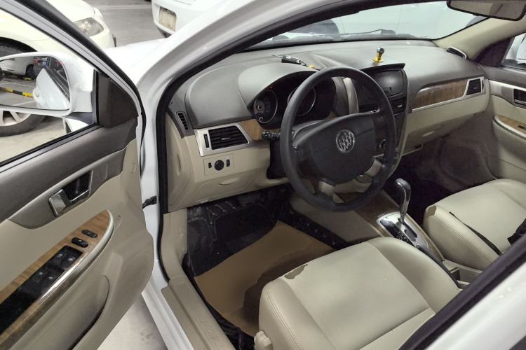 Used Buick Excelle 2015 1.5L Automatic Classic Model