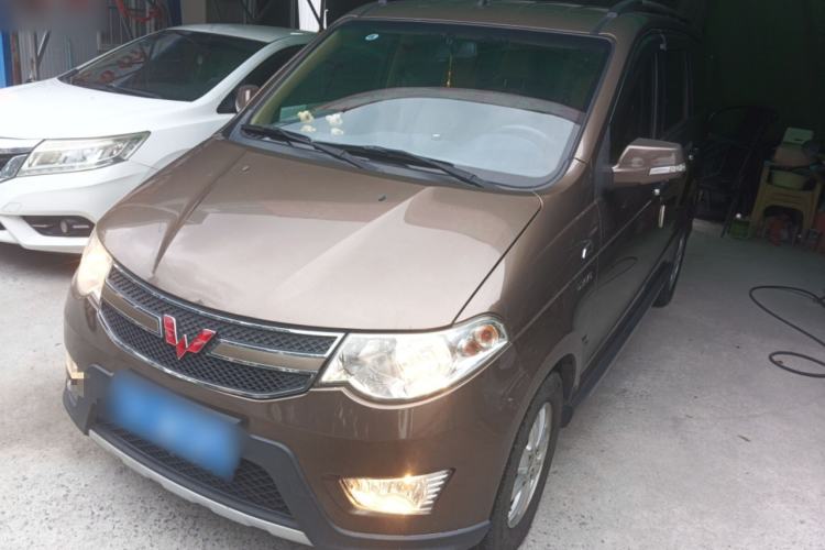 Used Wuling Hongguang 2014 1.5L S Automatic Luxury Model
