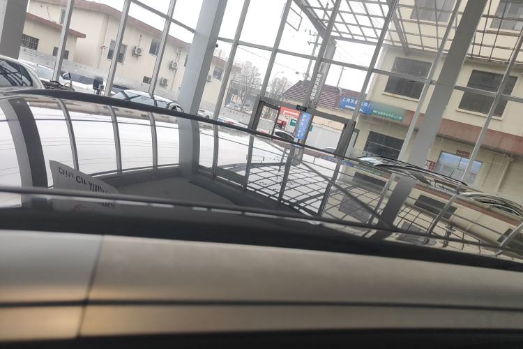 Used Geely Auto Emgrand X7 Sport 2022 1.8TD DCT Zhiya Trim Roof