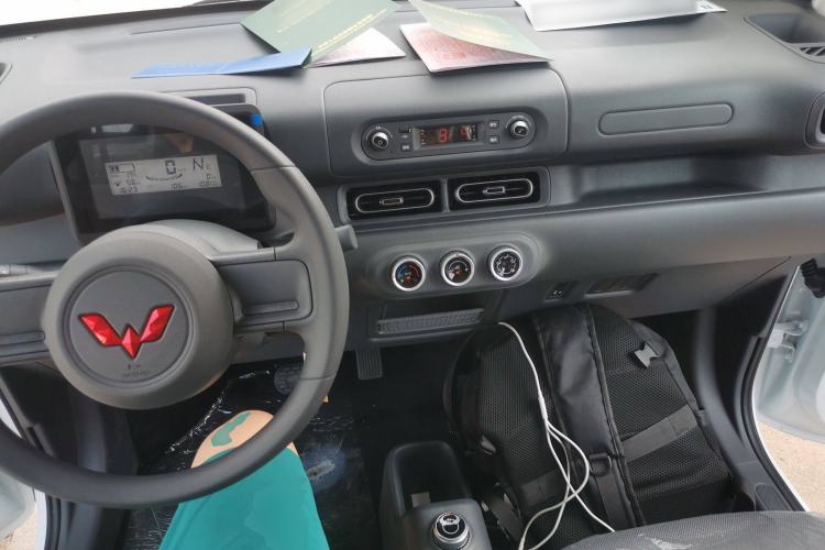 Used Wuling Zhiguang New Energy 2025 Standard Model