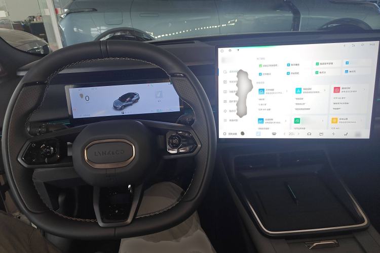 Used Lynk & Co 07 2024 EM-P 126 Long-Range Intelligent Driving Ultra