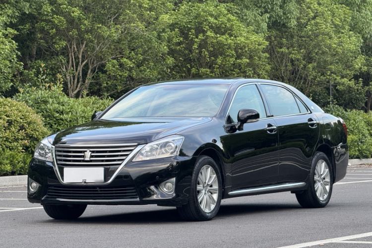 Used Toyota Crown 2012 2.5L Royal Leather Edition Guazi used car, China used car export, Used car for sale, Used cars, Cheapest cars for sale