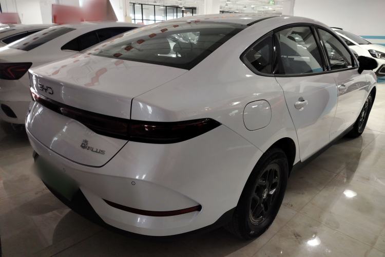Used BYD Qin PLUS 2025 DM-i Smart Drive 55KM Leading Model
