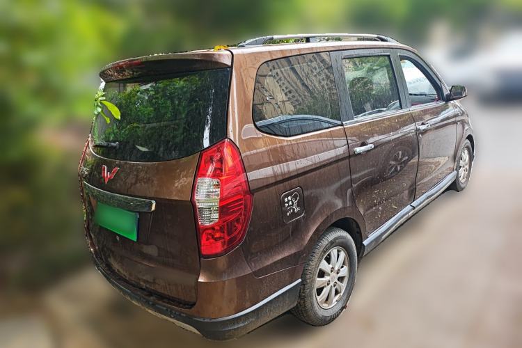 Used Wuling Hongguang 2014 1.5L S Luxury Model Rear Right 45 Deg