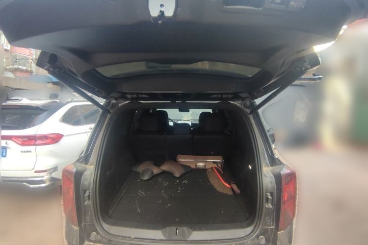 Used GAC Trumpchi GS8 2025 Linghang Series 2.0 TGDI Two-Wheel-Drive Luxury Edition 5 Seats Trunk