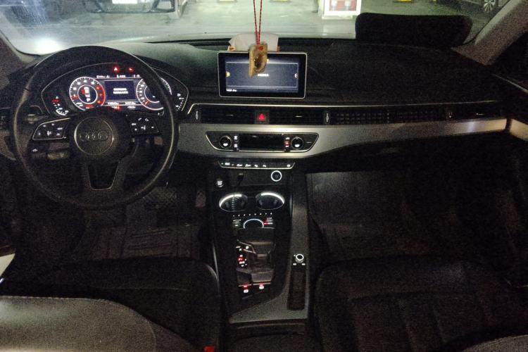Used Audi A4L 2019 40 TFSI Fashion Version China V
