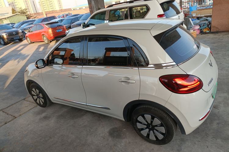 Used Wuling Bingo 2024 333 km Enjoyment Version

