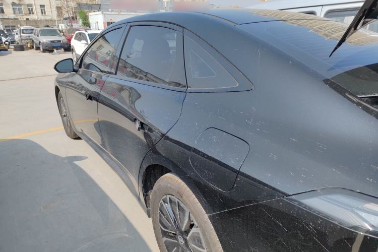 Used Nissan N6 2026 Model 180 Pro Exterior 2