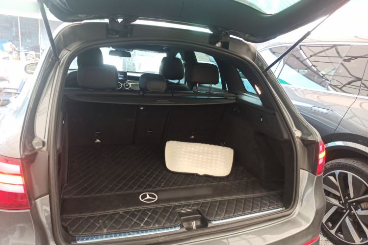 Used Mercedes-Benz GLC 2017 GLC 260 4MATIC Dynamic Edition
